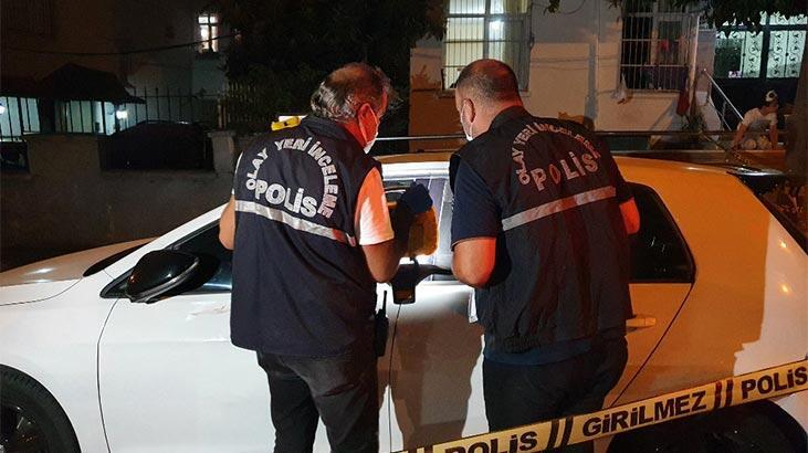 Adana’da cadde ortasında bıçaklı kavga: 2 yaralı