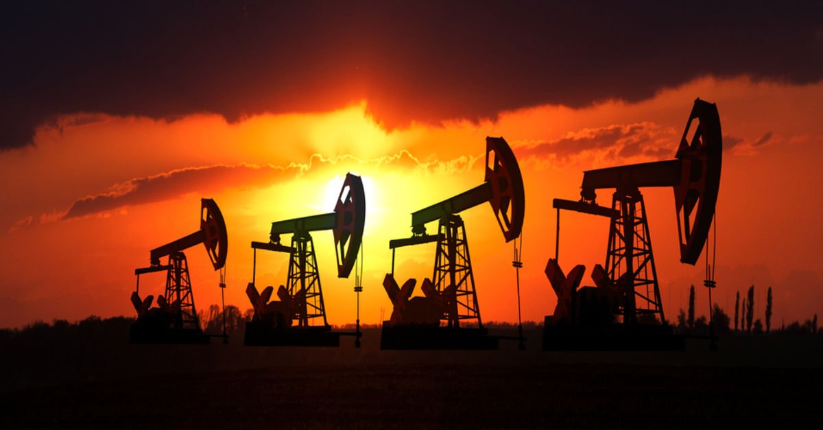 Petrol piyasaları OPEC kararını bekliyor