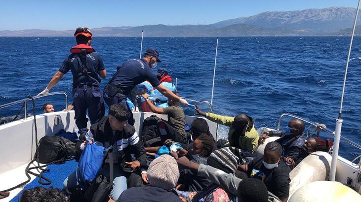 Yunanistan’ın Türk kara sularına ittiği 26 sığınmacı kurtarıldı