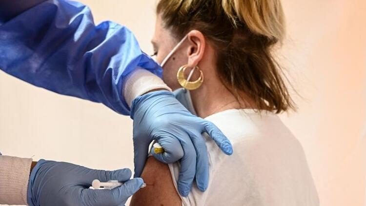 Dünya genelinde yapılan Kovid-19 aşı sayısı açıklandı