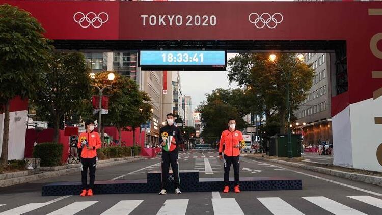 Olimpiyatlar başlayalı 2 hafta oldu, Tokyo’da en yüksek vaka sayısı görüldü
