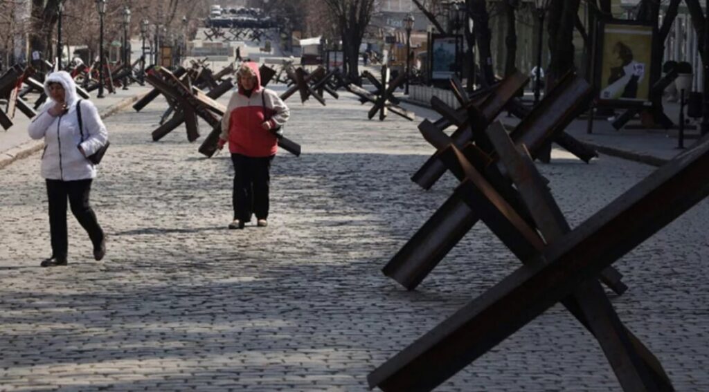 odessa 891 - ODESSA'DA 2 GÜN SOKAĞA ÇIKMA YASAĞI UYGULANACAK