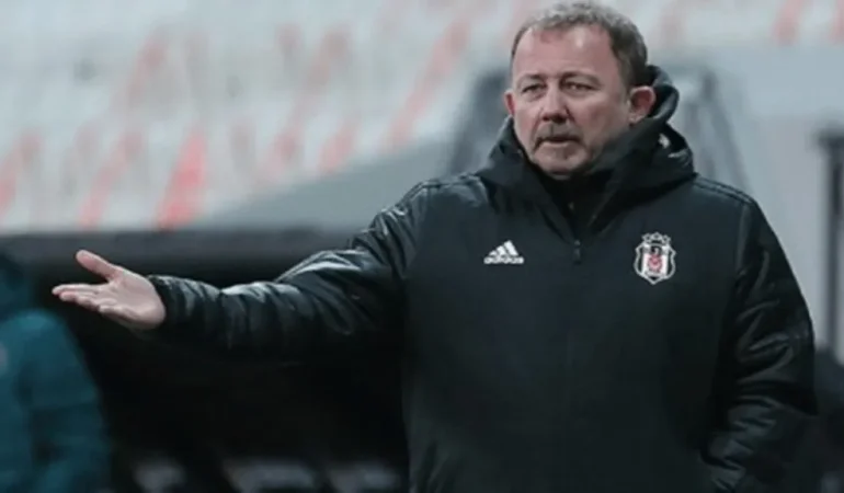 Sergen Yalçın’dan Beşiktaş Açıklaması: “Kaosun İçinde Olmak İstemiyorum”