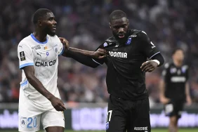 0 37 - FENERBAHÇE ARADIĞI STOPERİ FRANSA'DA BULDU