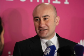 Beşiktaş’ta Seçim Heyecanı: Yeni Başkan İçin Tarih Belli Oldu 5 Ekran görüntüsü 2024-12-03 165457