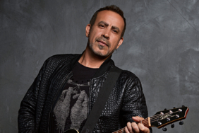 Haluk Levent’ten Sevenlerini Korkutan Haber: Göğüs Ağrısı Şikayetiyle Hastaneye Kaldırıldı 7 haluk