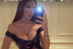 Hadise’nin Ayna Pozu Sosyal Medyada Gündem Oldu: Güzelliğiyle Yine Büyüledi 3 677f9fe936d83538__w1200xh2158