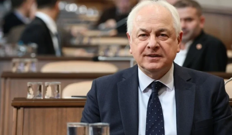 BEYKOZ BELEDİYE BAŞKANI ALAATTİN KÖSELER GÖZALTINA ALINDI