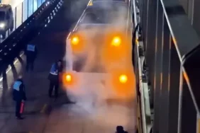 istanbul-avcilarda-metrobusun-motorun-571449-169245