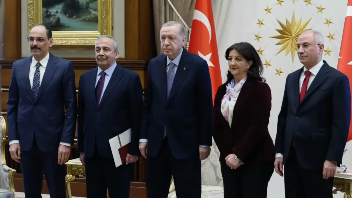 CUMHURBAŞKANI ERDOĞAN, DEM PARTİ HEYETİNİ KABUL ETTİ 4 67f7a36968823249