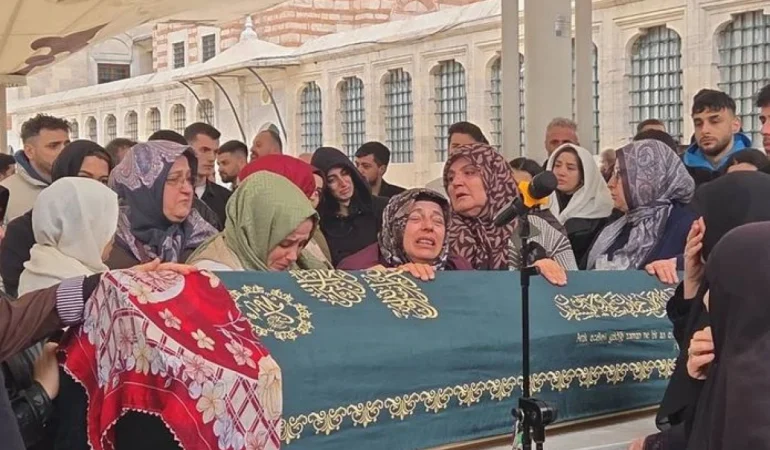 ELİF KIRAV 32 YERİNDEN BIÇAKLANARAK KATLEDİLDİ