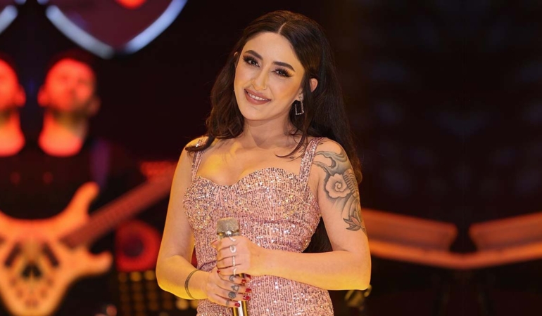 Melek Mosso’dan Kalça Estetiği İtirafı