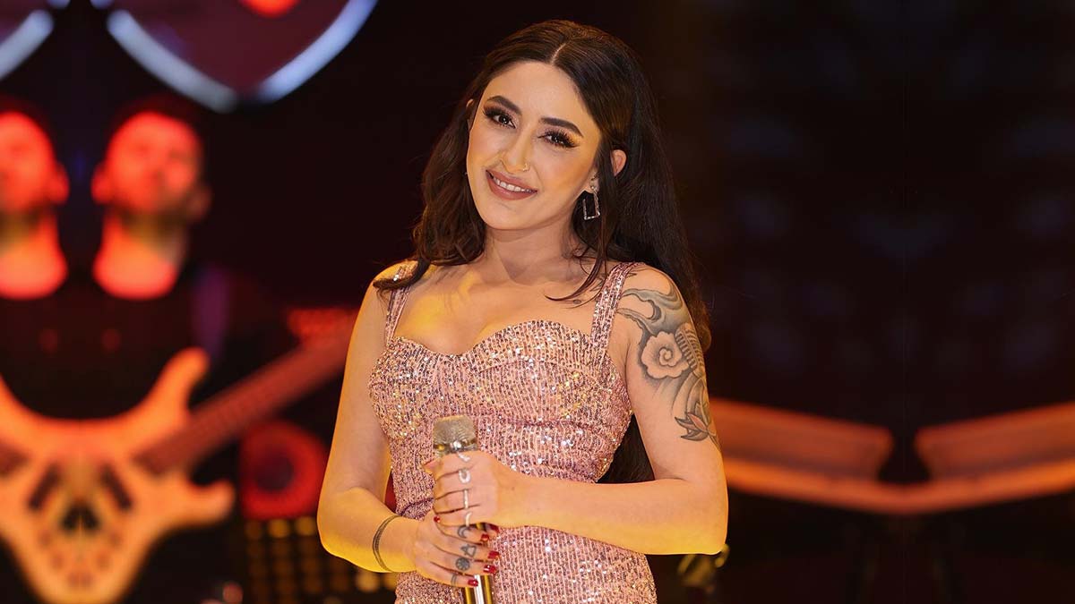 Melek Mosso'dan Kalça Estetiği İtirafı 3 melekmosso