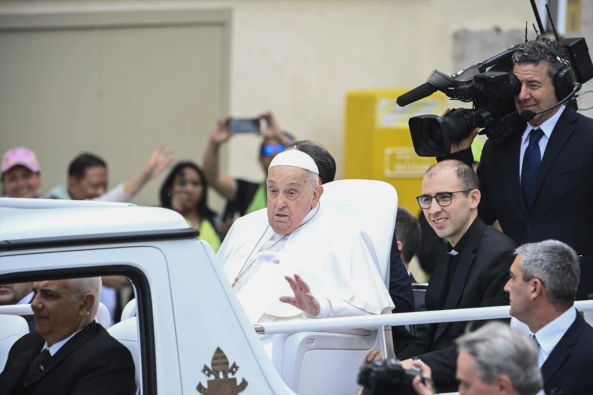 PAPA FRANCIS HAYATINI KAYBETTİ: VATİKAN'DA YENİ DÖNEM BAŞLIYOR 10 papa