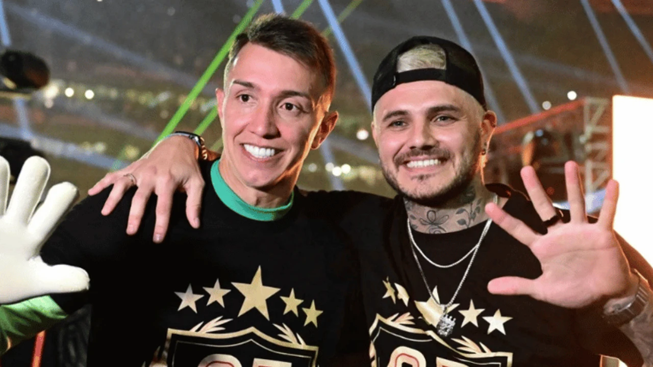 GALATASARAY’DA YENİ KAPTAN BELLİ OLDU 2 1350375