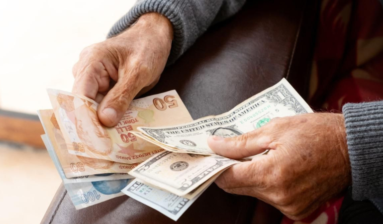 SGK’DAN ERKEN EMEKLİLİKTE YENİ DÖNEM