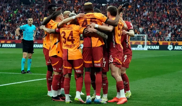 GALATASARAY ŞAMPİYONLUK EŞİĞİNDE