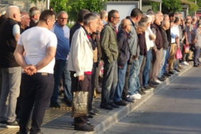 İZMİR'DE 23 BİN İŞÇİ GREVE ÇIKTI 3 IZMIR’DE-23-BIN-ISCI-GREVE-CIKTI-OTOBUS_738459_218041