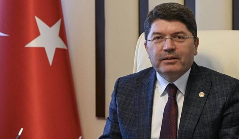 ADALET BAKANI TUNÇ’TAN YANIT: “ÇALIŞMA VAR AMA ÖCALAN’A AF YOK”
