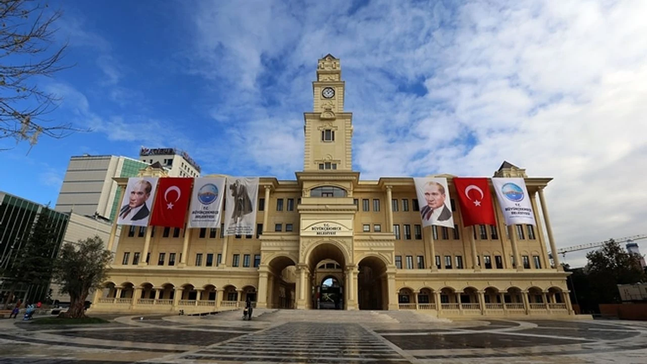 BÜYÜKÇEKMECE BELEDİYESİ'NE YOLSUZLUK SORUŞTURMASI 3 s-6c2a8084e3afd4752f161a264d1e423114c12645