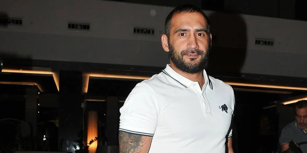 ÜMİT KARAN'A CİNSEL SALDIRI SUÇUNDAN 1 YIL 8 AY HAPİS CEZASI 2 ümit