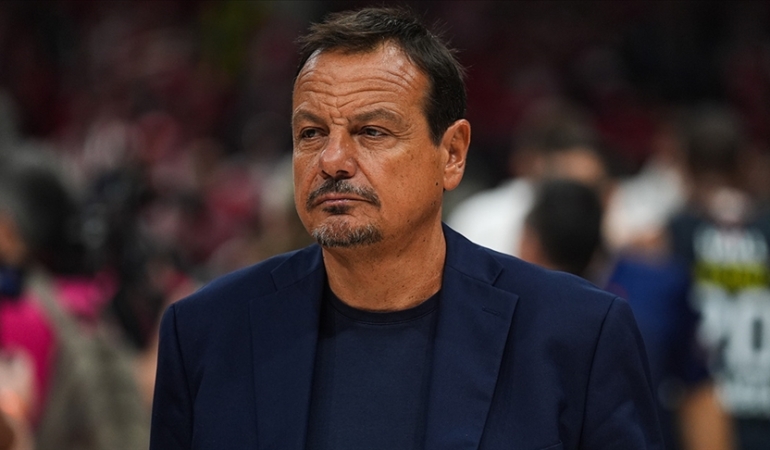 ERGİN ATAMAN’DAN OLYMPIAKOS TARAFTARINA SERT TEPKİ!