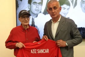 TFF Heyeti ve Milli Futbolcular Nobel Ödüllü Aziz Sancar'ı Ziyaret Etti 6 18