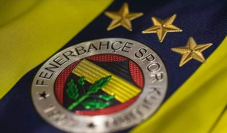 FENERBAHÇE YILDIZSIZ FORMA GİYECEK: ALİ KOÇ KARARI AÇIKLADI