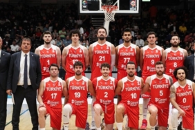 A Milli Erkek Basketbol Takımı'nın 2025 Avrupa Şampiyonası Aday Kadrosu Açıklandı 7 1200x627-a-milli-erkek-basketbol-takimimizin-euro-basket-2022-aday-kadrosu-aciklandi-1658761637995