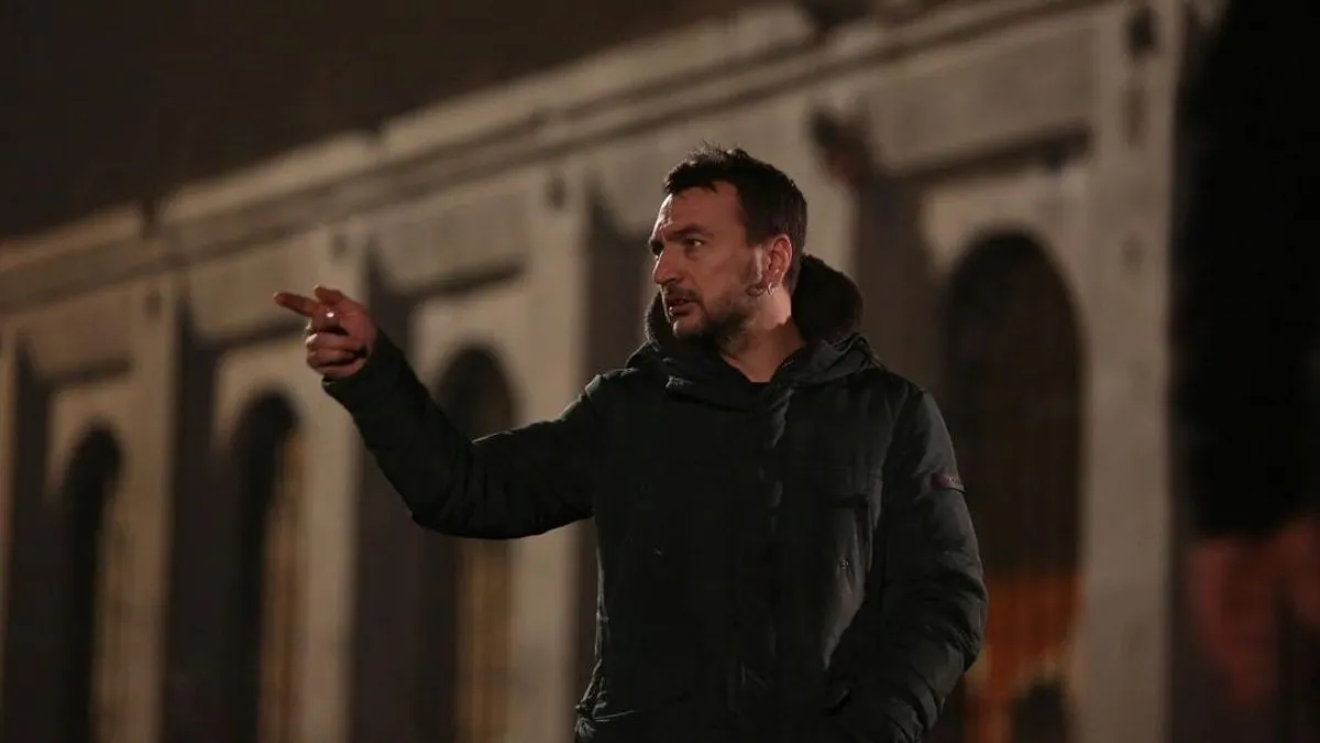 Uluç Bayraktar evine kavuştu 4 1200x675-yonetmen-uluc-bayraktar-her-ay-105-bin-tl-zarardayim-dedi-kiraciyi-cikardi-1752636084797