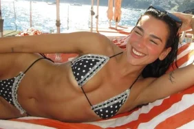 Dua Lipa’dan Büyüleyen Tatil Kareleri: İtalya Sahillerinde Güzelliğiyle Göz Kamaştırdı 3 3804189-b0e56b27df39afeda9710e781204aa27