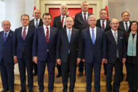 CHP'den Belediye Başkanlarına Ankara Çağrısı 2 CHP GENEL BAŞKANI KEMAL KILIÇDAROĞLU, CHP’Lİ BÜYÜKŞEHİ