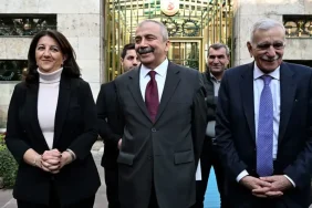 Dem parti İmralı’ya gitti: süreçte yeni adım 6 DEM-Parti-heyet