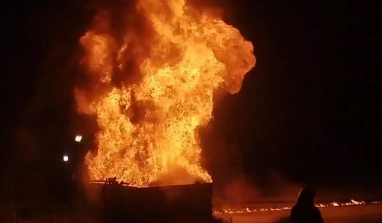 Diyarbakır-Batman Yolunda Korkutan Patlama: Gaz Sıkışması Faciası Önledi