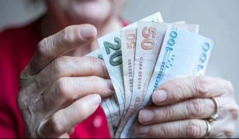 En Düşük Emekli Maaşı 16 Bin 881 TL Oldu