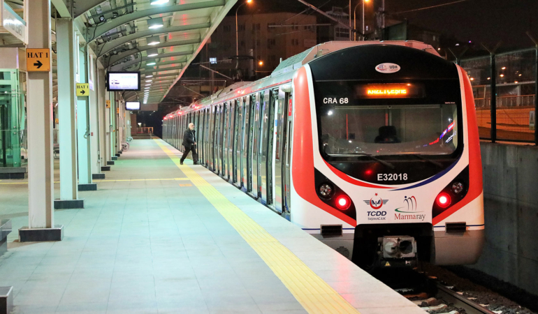 Marmaray’da İş Bırakma Gerginliği: Seferler Etkilendi