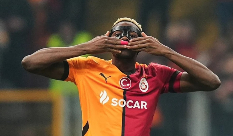 Napoli Başkanı’ndan Osimhen Açıklaması: Şartları Karşılayan Alır