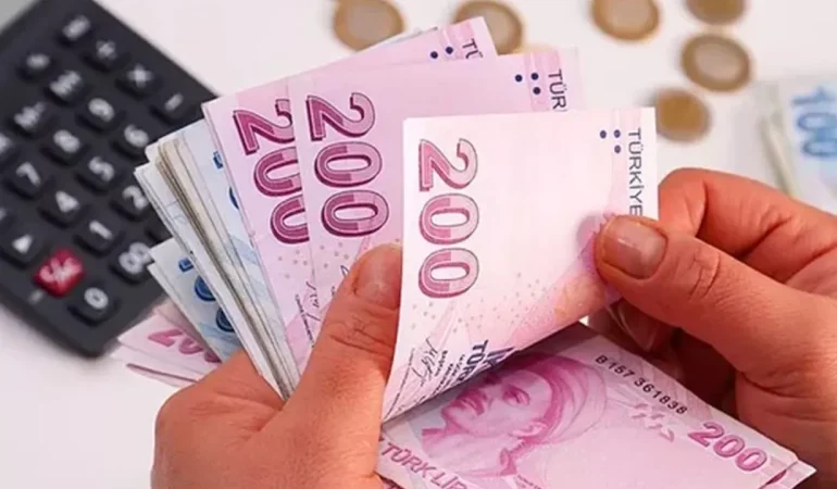 SSK ve Bağ-Kur Emeklilerine Müjde: En Düşük Emekli Maaşı 16.881 TL Oldu