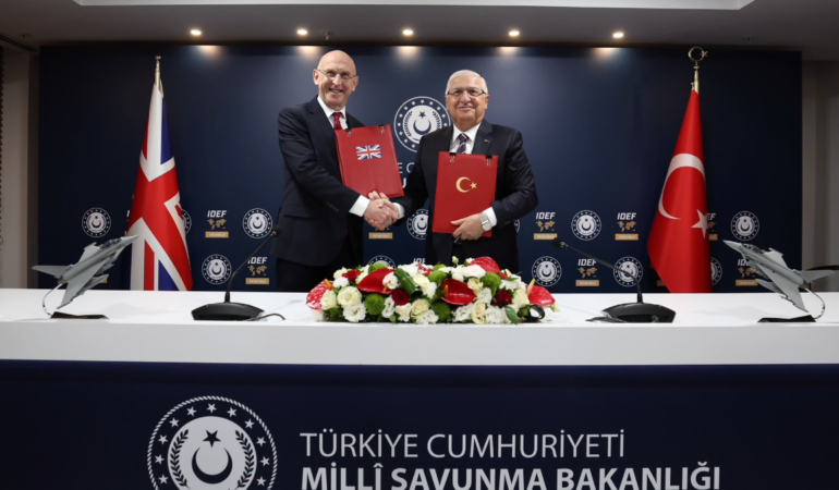 Türkiye 40 adet eurofighter alımı için ilk imzayı attı