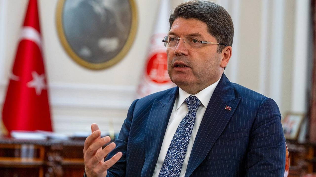 fc8b379f-7435-4f1e-94fd-117fb1c21523