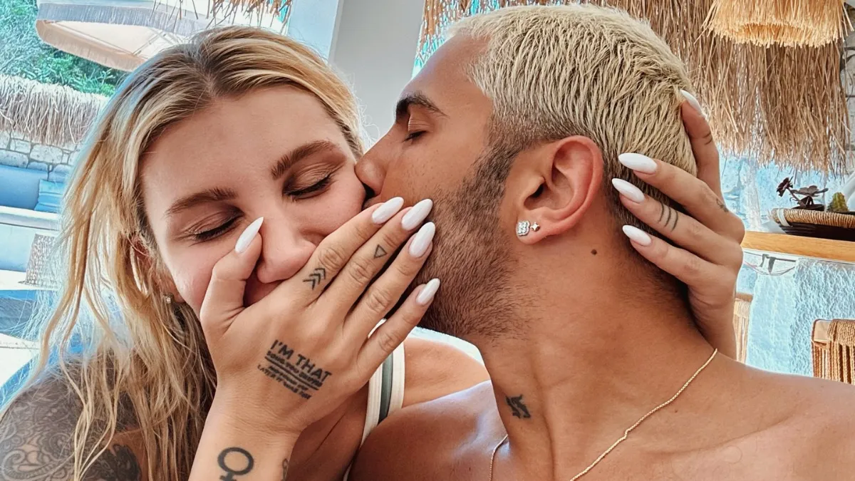 irem derici ve melih kunukcu’dan romantik paylaşımlar 6 irem derici tatil