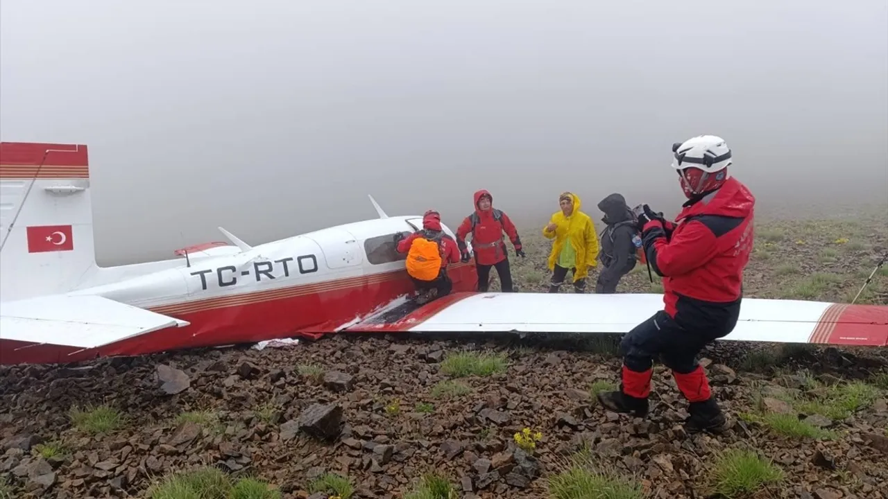 rize-de-dusen-ucakta-ilk-bilgiler-aciklandi-1200-383928