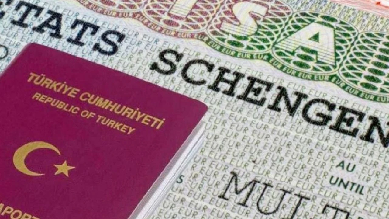 AB'den Türkiye’ye vize sürecinde yeni adım 3 schengen-vizesi