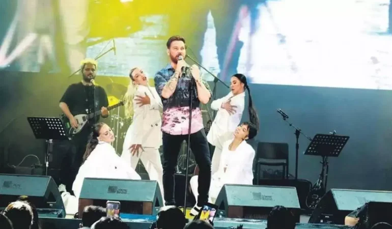 İBB’den Sinan Akçıl’a konser için milyonluk ödeme