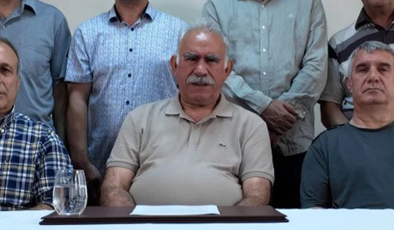 Öcalan’dan PKK’ya Silah Bırakma Talimatı