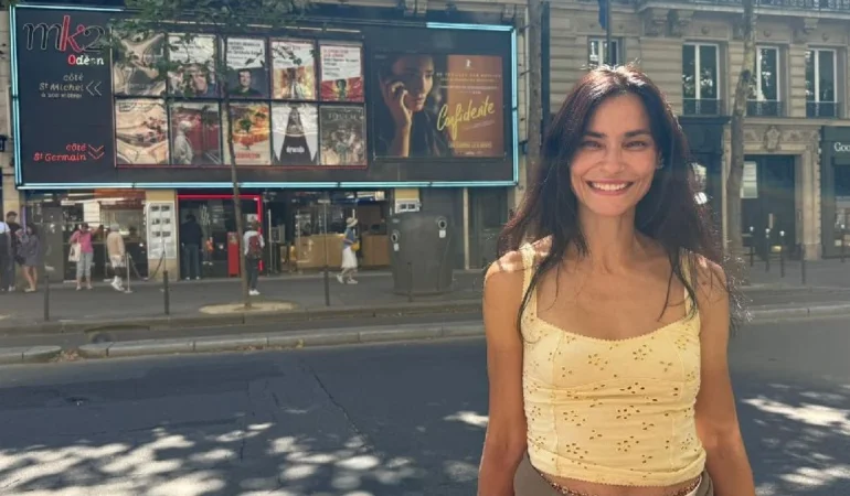 confidente filmi paris’te sahne aldı: saadet ışıl aksoy’dan uluslararası başarı