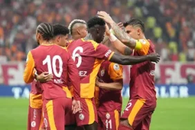 68baaef97fbc8_galatasaray-icin-frankfurtta-bilet-alarmi_t