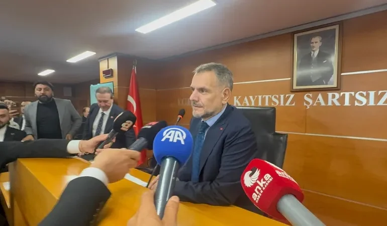 BAYRAMPAŞA BELEDİYESİ’NDE SEÇİMİ AK PARTİ’NİN ADAYI İBRAHİM AKIN KAZANDI