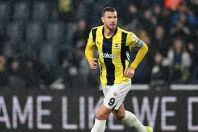 SÜPER LİG’İN PENALTI KARNESİ: FENERBAHÇE ZİRVEDE 3 aa-20241215-36493174-36493150-fenerbahce-rams-basaksehir-1735202616