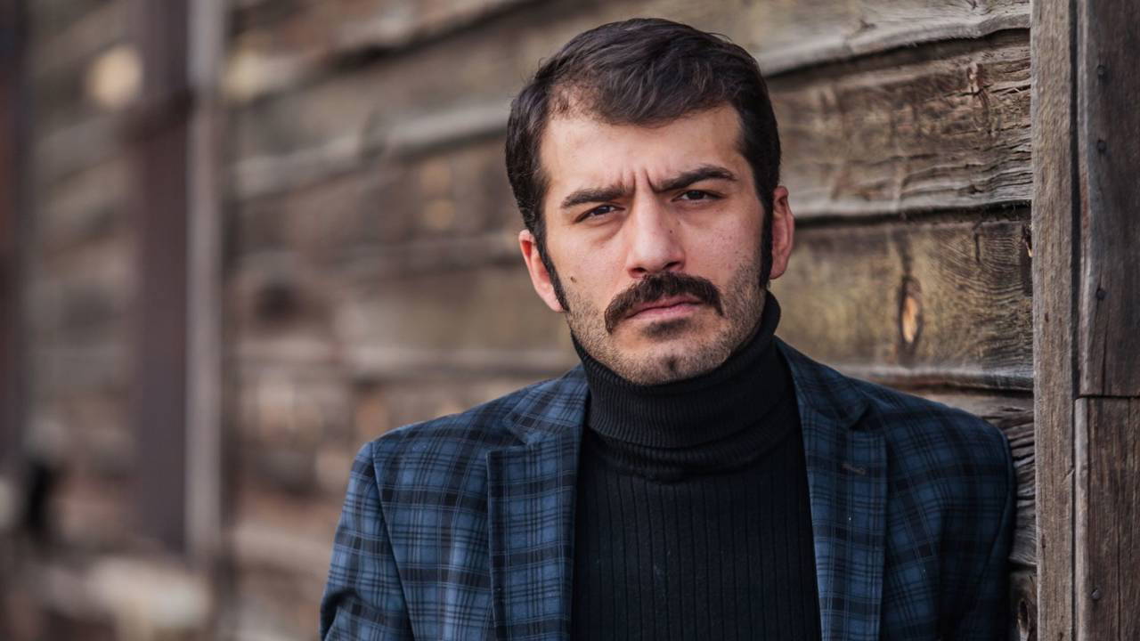 b33a6a22-fd09-4440-bb6d-1afdf771bb50